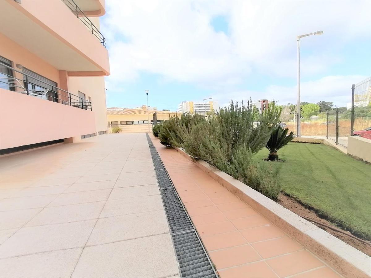 Paraiso Sol Rocha Amazing Beach Apartment Portimão Dış mekan fotoğraf